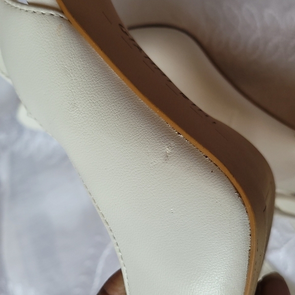 Gianni Bini Women's Off White Sandals  Size 5 M - Picture 8 of 11